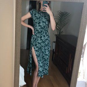 Urban Outfitters UO Lindsey Cap Sleeve Midi Dress